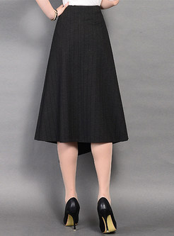 Asymmetric Black Stripe Slit Skirt