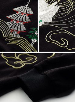 Stylish Embroidered O-neck Loose Hoodies