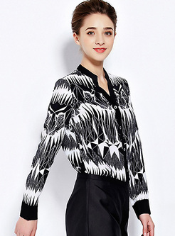 Loose Monochrome Color-blocked Single-breasted Blouse