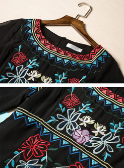 Bohemia Flower Embroidery Flare Sleeve Maxi Dress