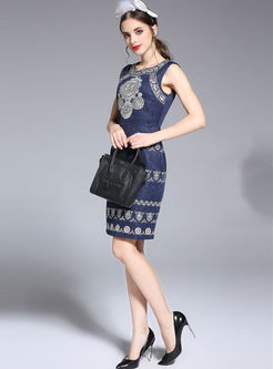 High-end Slim Embroidery Sleeveless Bodycon Dress