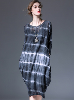 Oversized Wave Print O-neck Midi Dress