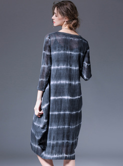 Oversized Wave Print O-neck Midi Dress