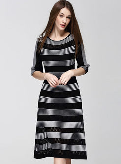 Chic Slim Hit Color Stripe Hollow Out Skater Dress