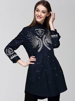 Brief Turtle Neck Embroidery Blouse