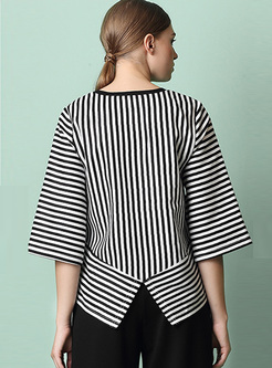 Oversized Monochrome Stripe Pullover T-shirt