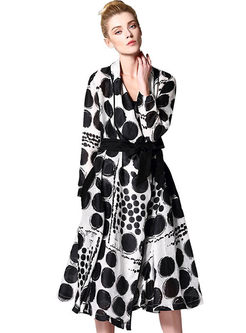 Fashionable Dot Print Lapel Trench Coat With Belt