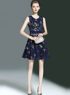 High-end Sleeveless Floral Embroidery Skater Dress
