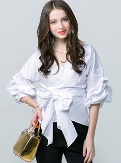 Sweet Bowknot Patch Loose Blouse