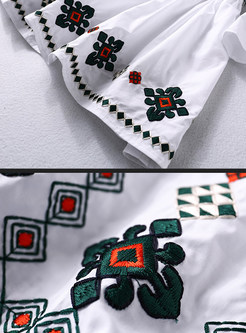 Ethnic Embroidery O-neck Slim Half Sleeve Tops