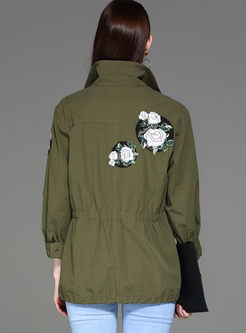 Stylish Army Green Embroidery Patch Coat