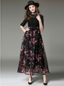 Cute Lace Patch Print Pleated Hollow Maxi Dress