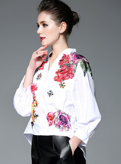 Ethnic V-neck Embroidery Blouse