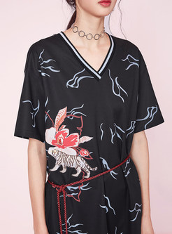 Casual Loose V-neck Embroidery Shift Dress
