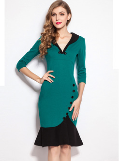 Chic Buttoned V-neck Color-blocked Mermaid Dress
