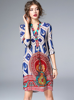 Ethnic V-neck Loose Print Shift Dress