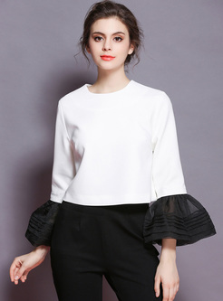 Chic Monochrome Color-blocked Flare Sleeve T-shirt