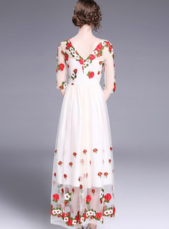 Sweet Embroidery Mesh Maxi Dress