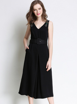 Black Sexy V-neck Bead Jumpsuit With Belt
