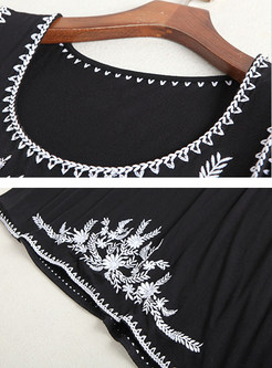 Elegant Embroidered Slim O-neck Sleeveless Maxi Dress
