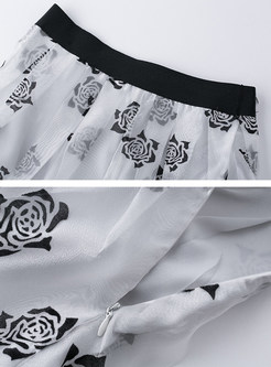 Slim O-neck Short Sleeve Blouse & Rose Print See Through Skirt