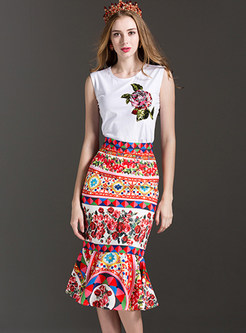 Stylish Sequins Embroidered Sleeveless Camis & Ethnic Print Fishtail Skirt