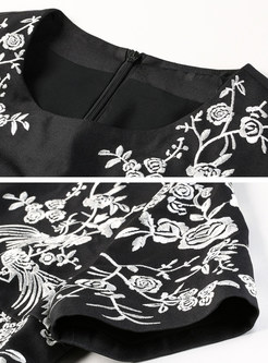 Vintage Embroidered Gathered Waist Short Sleeve Bodycon Dress
