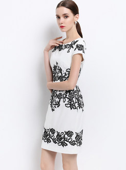Vintage Embroidered Short Sleeve Bodycon Dress