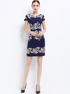 Vintage Embroidered Short Sleeve Bodycon Dress