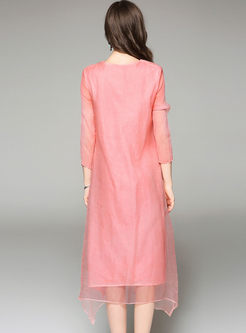 Brief Embroidered O-neck Three Quarters Sleeve Loose Shift Dress 