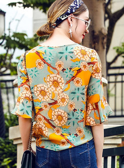 Sweet Silk floral Print Bowknot Flare Sleeve Blouse