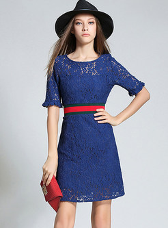 Stitching Lace Hollow Out Gathered Waist Short Sleeve Skater Dress