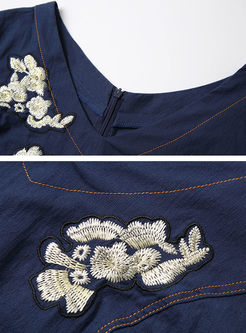 Fashionable Embroidered Print V-neck A-line Skater Dress 