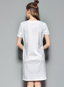 Brief Embroidered O-neck Short Sleeve T-shirt Dress 