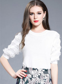 Casual O-neck Hollow-out Fringed Knitted T-shirt 