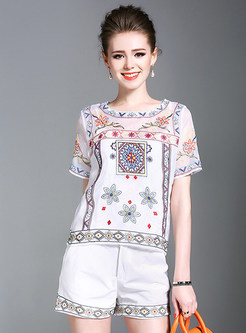 Ethnic Flower Embroidered Two-piece Outfits