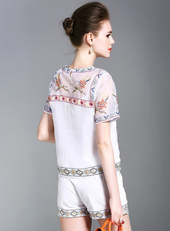 Ethnic Flower Embroidered Two-piece Outfits