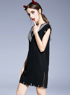 Stylish Loose V-neck Black Knitted Dress