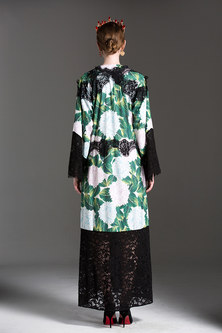 Oversized Print Lace Flare Sleeve Maxi Dress