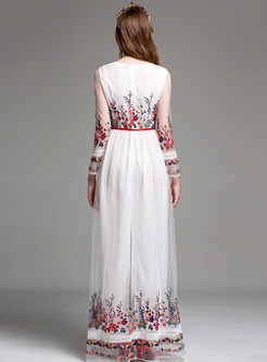 Elegant Perspective Embroidery Waist Maxi Dress