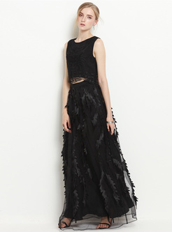 Black Sleeveless Embroidery Tanks & High Waist Stereoscopic Feather Skirt