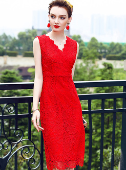 Elegant Red Lace V-neck Bodycon Dress