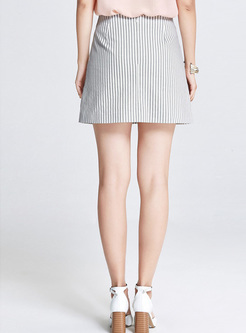 Brief Vertical Striped Zippered Mini Skirt