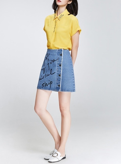 Street Letter Print Buttoned Mini Skirt