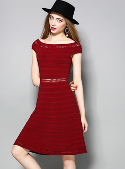 Brief Slim Hollow O-neck Knitted Dress