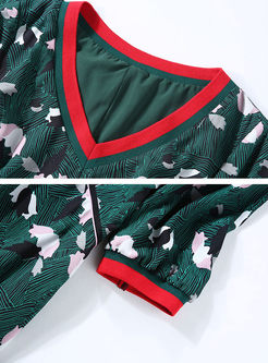 Green Print V-neck Three Quarters Sleeve Skater Dress
