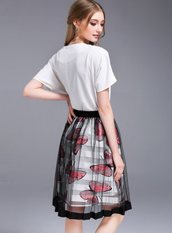 Cute Butterfly Print O-neck Loose T-shirt & Gauze Splicing Perspective Skirt 