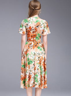 Street V-neck Floral Print A-line Dress