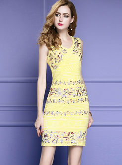 Yellow Lace Embroidered Slim Sleeveless Bodycon Dress