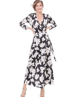Bohemian Black And White Print Slit Belted V-neck Maxi Dress 